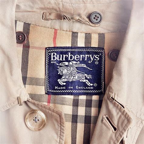 burberry coats 1900s plaid